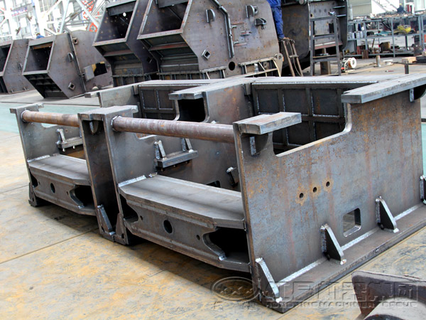 顎式破碎機保護槽