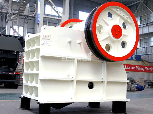 環保節能顎式破碎機