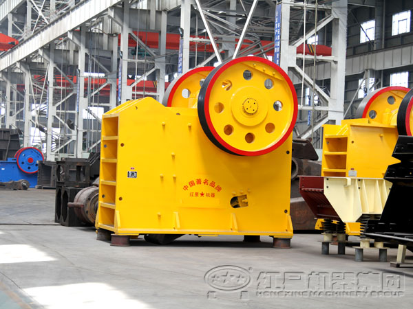 石灰石顎式破碎機(jī)