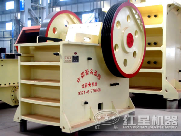 17噸顎式破碎機(jī)