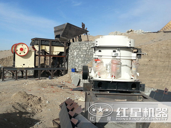 顎式破碎機生產現場 顎式破碎機生產現場
