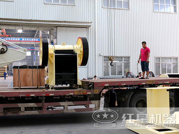 顎破石頭機供需大