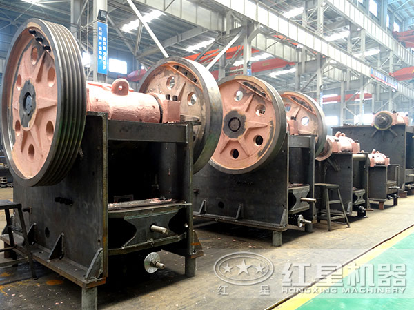 顎式破碎機(jī)型號分類較細(xì)