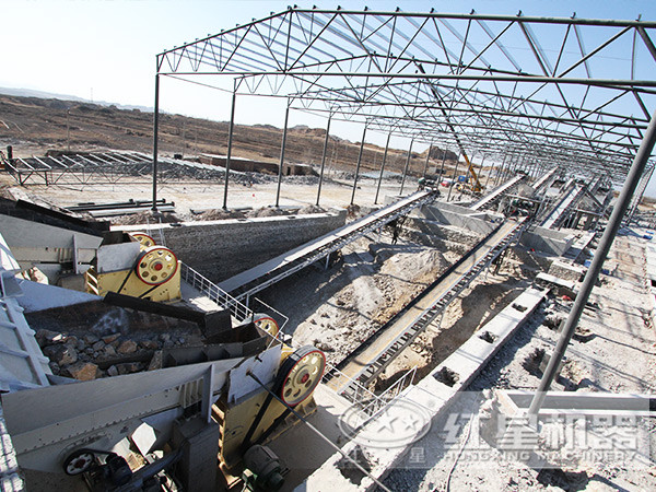 使用時(shí)，先啟動(dòng)再給料，先停止給料再關(guān)閉設(shè)備