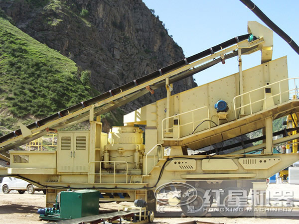 車載移動碎石機系列之移動圓錐破碎機