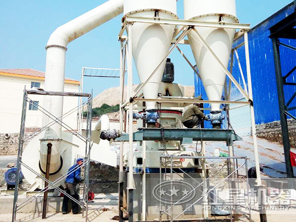 石灰石磨粉機(jī)的市場(chǎng)價(jià)格受很多方面的因素影響，其價(jià)格會(huì)在一定范圍內(nèi)浮動(dòng)