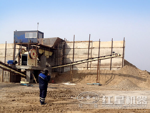 張先生朋友的砂石場一角