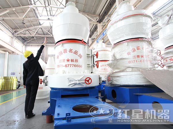 時產5噸左右雷蒙磨粉機市場銷售價格大概在15萬左右