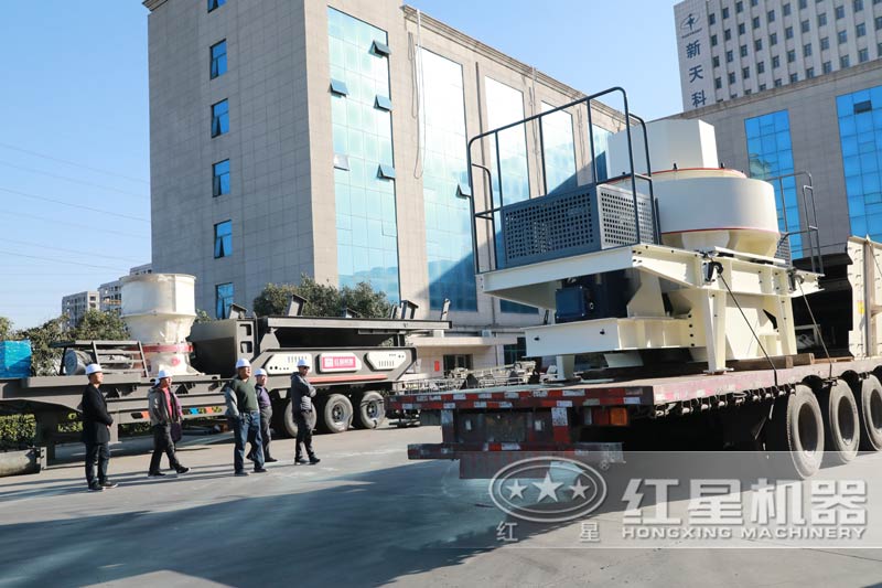 運往貴州的砂石設備（后面看）