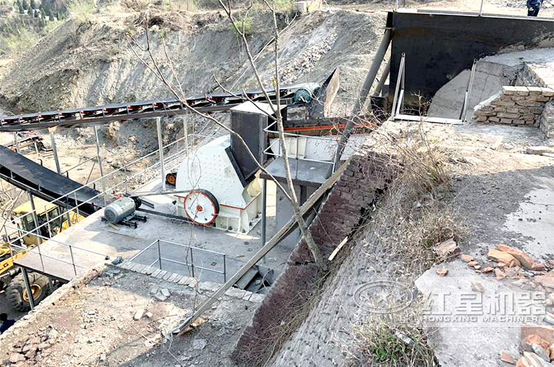 重錘破碎機現場 重錘破碎機現場